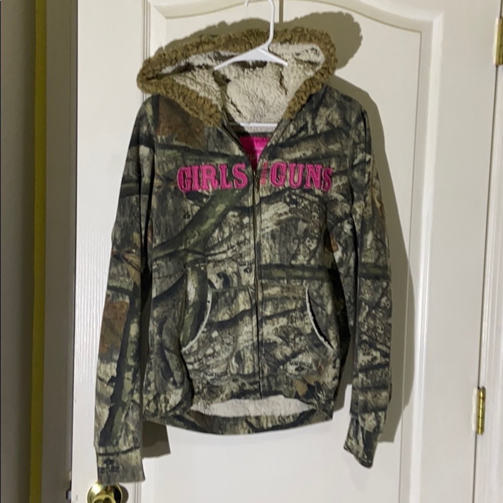 Girls with guns sweater